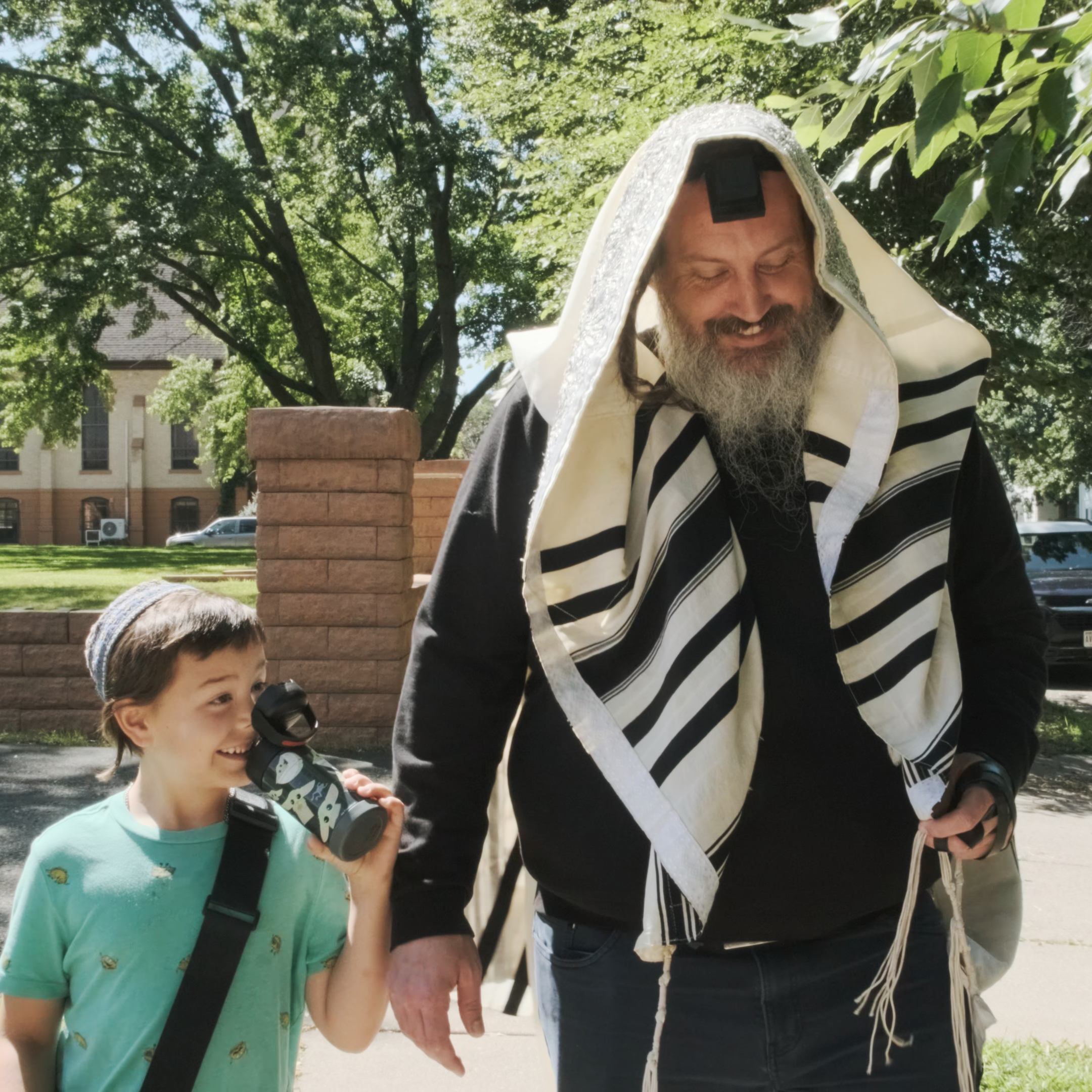 A strong foundation for life-long Jewish learning.